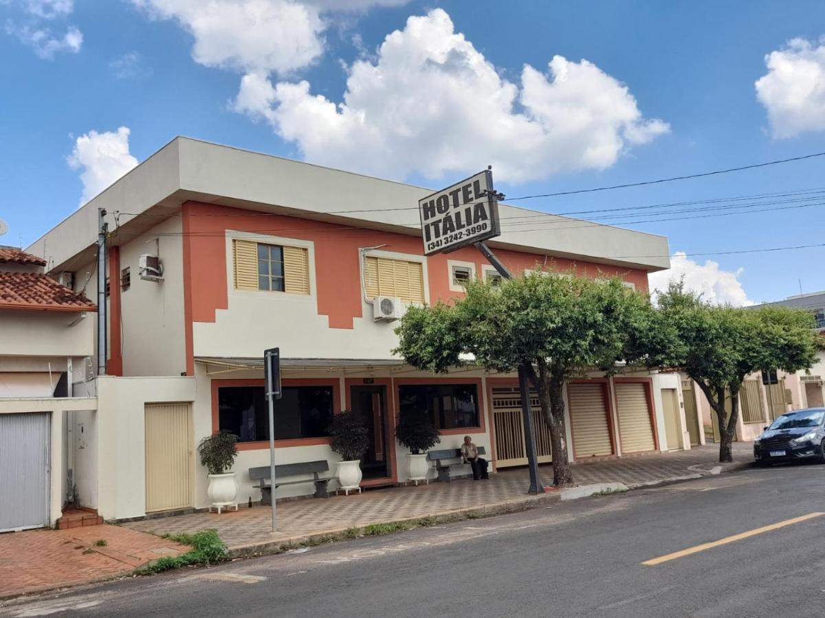 Hotel Italia Araguari Exteriér fotografie